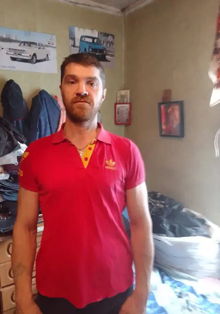 Я Эдуард, 45, знакомлюсь для приятного времяпровождения в Волгограде