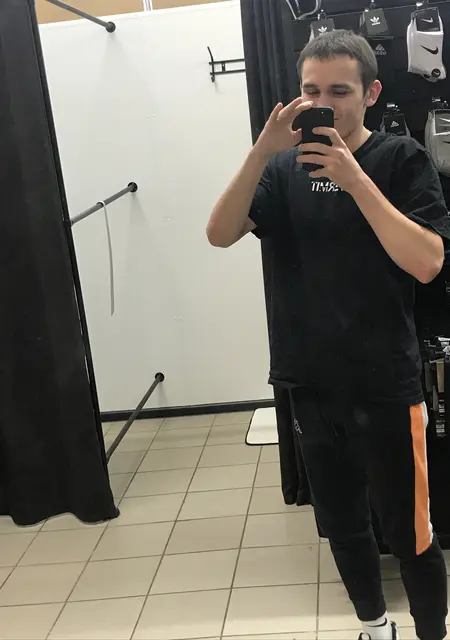 Я Vadim, 25, знакомлюсь без обязательств в Канске