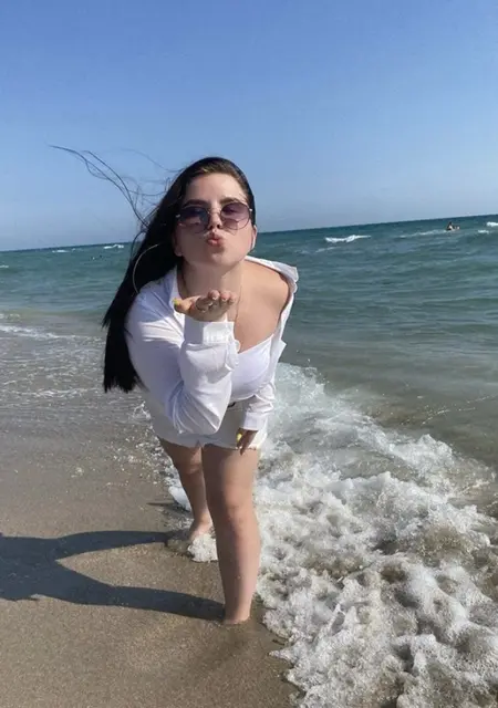 Мария из Симферополя, ищу на сайте приятное времяпровождение