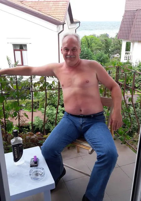 Андрей из Люберец, ищу на сайте знакомства на одну ночь