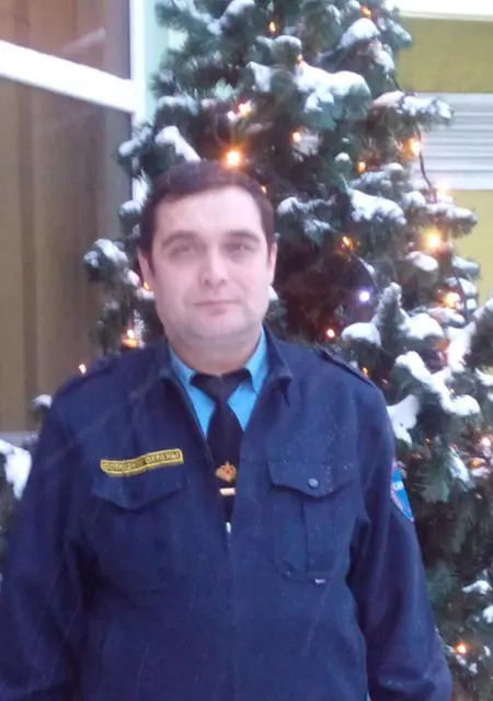 Я Михаил, 53, из Тулы, ищу знакомство для постоянных отношений