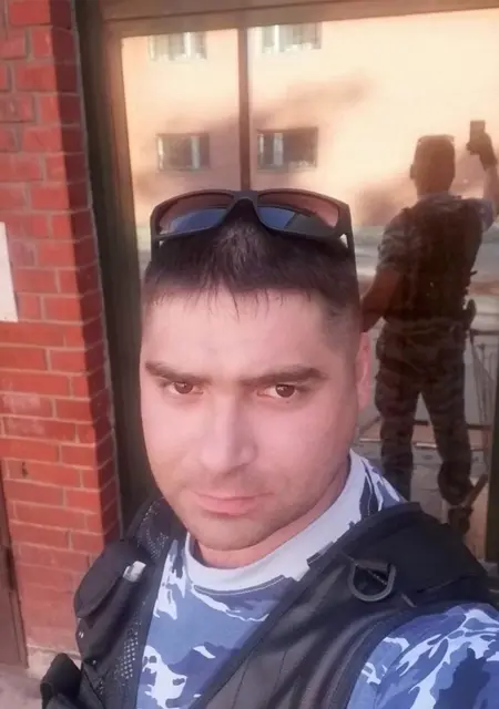 Я Влад, 39, из Электростали, ищу знакомство для приятного времяпровождения