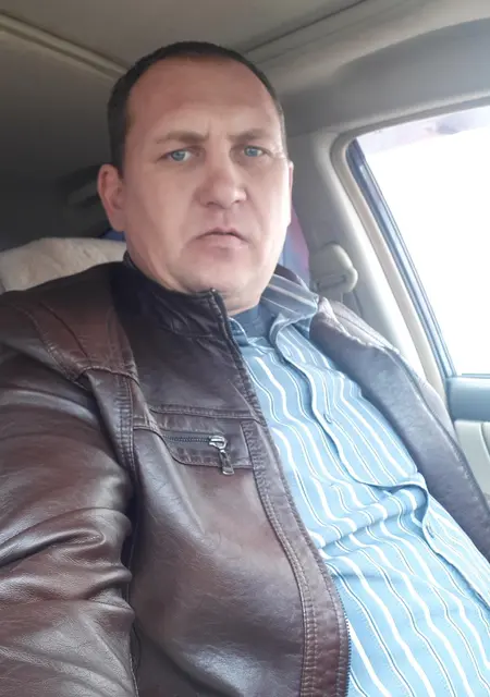 Николай из Бузулука, мне 49, познакомлюсь на одну ночь