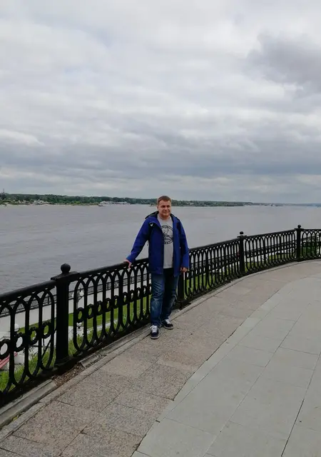 Я Александр, 43, из Северодвинска, ищу знакомства без обязательств