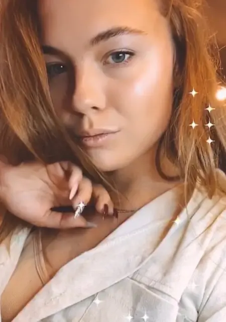 Я Алёна, 26, знакомлюсь для общения в Кургане