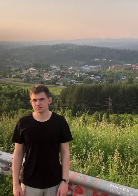 Андрей из Новосибирска, мне 24, познакомлюсь для приятного времяпровождения