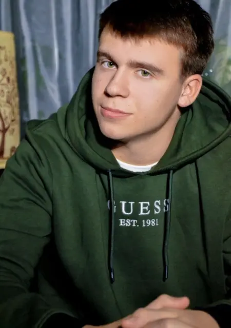 Я Сергей, 39, из Балакова, ищу знакомства без обязательств