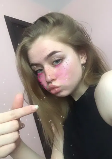 Я Кристина, 23, знакомлюсь для совместных путешествий в Туле