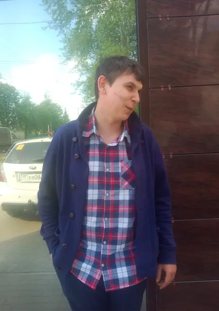 Максим из Новомосковска, ищу на сайте знакомства на одну ночь