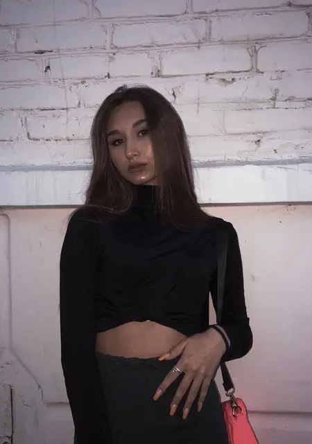 Я Вика, 23, знакомлюсь для приятного времяпровождения в Кургане