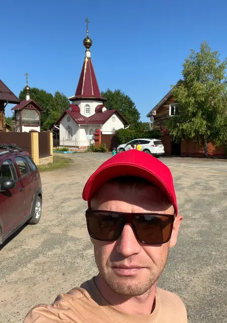 Артур из Менделеевска, ищу на сайте постоянные отношения