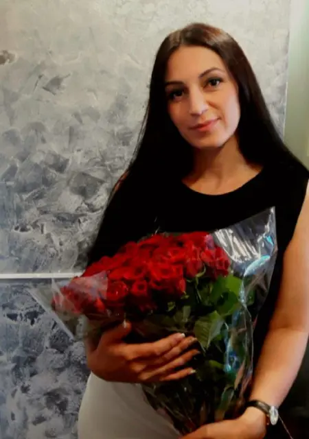 Линда из Владикавказа, мне 48, познакомлюсь для постоянных отношений