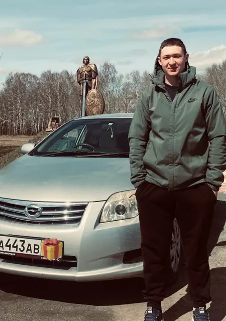 Илья из Уссурийска, ищу на сайте знакомства на одну ночь