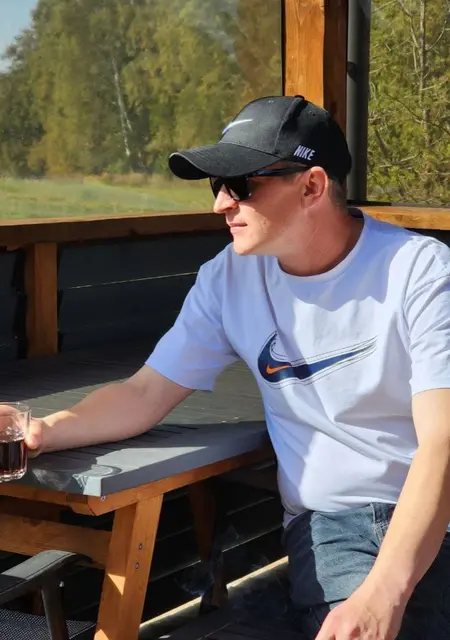 Валентин из Каширы, ищу на сайте знакомства на одну ночь