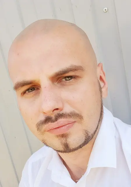 Олег из Няндомы, мне 35, познакомлюсь без обязательств