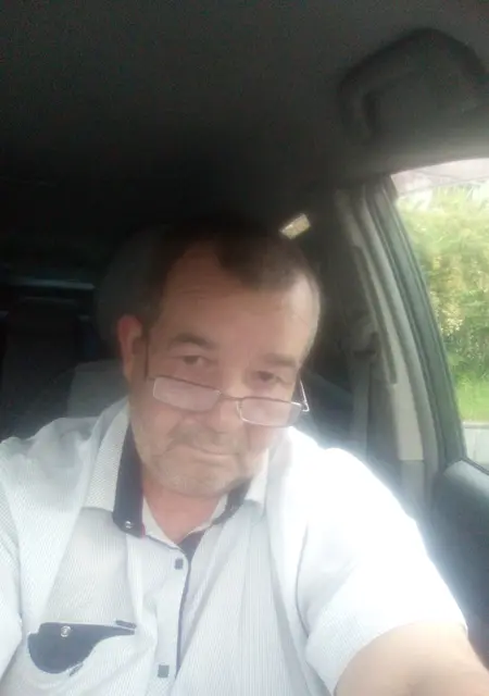 Иван из Уссурийска, мне 56, познакомлюсь на одну ночь