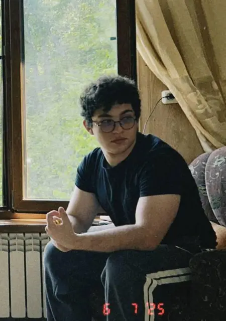 Сармат из Владикавказа, мне 19, познакомлюсь на одну ночь