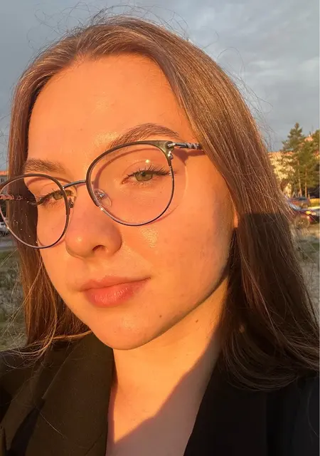 Я Александра, 21, знакомлюсь для приятного времяпровождения в Сургуте