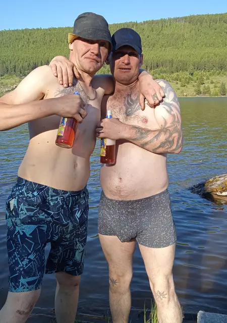 Владимир из Железногорска-Илимского, мне 37, познакомлюсь на одну ночь