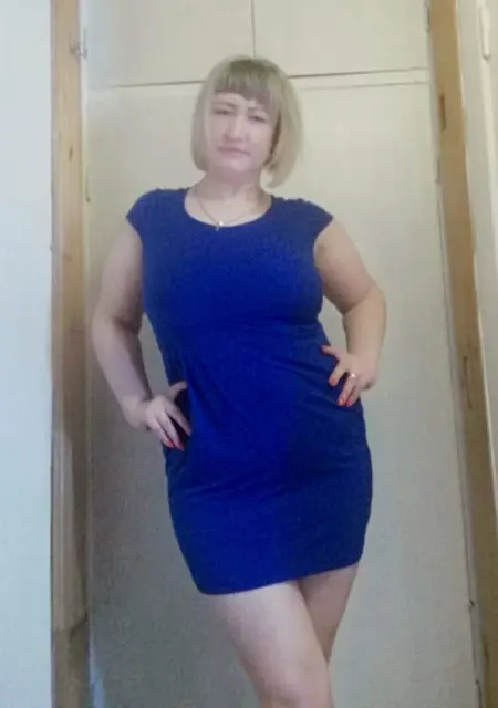 Елена из Тосно, ищу на сайте постоянные отношения