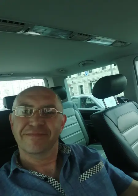 Митя из Костромы, мне 50, познакомлюсь на одну ночь