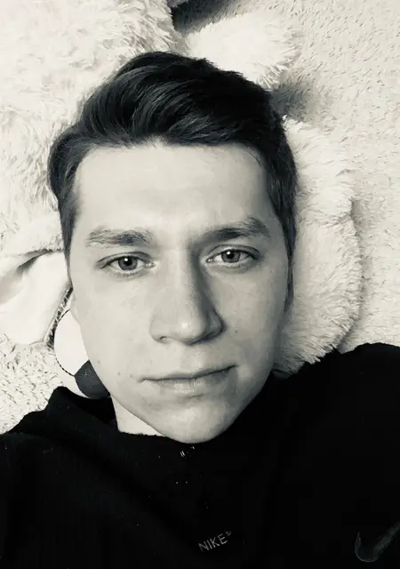 Я Александр, 29, из Великого Новгорода, ищу знакомство для дружбы