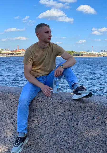 Я Артур, 30, из Валуек, ищу знакомства без обязательств