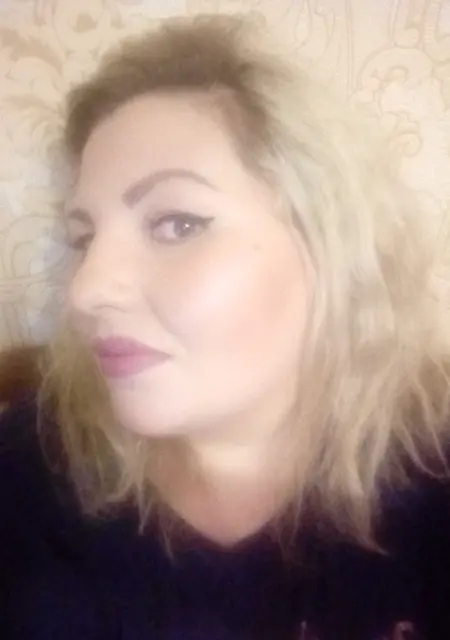 Я Елена, 38, из Хабаровска, ищу знакомства на одну ночь