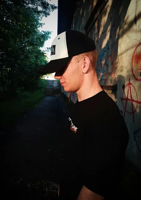 Сергей из Кирова, ищу на сайте постоянные отношения