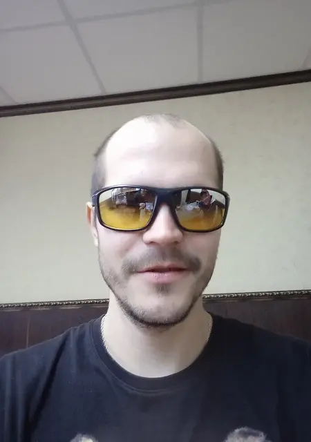 Роман из Кургана, ищу на сайте знакомства на одну ночь