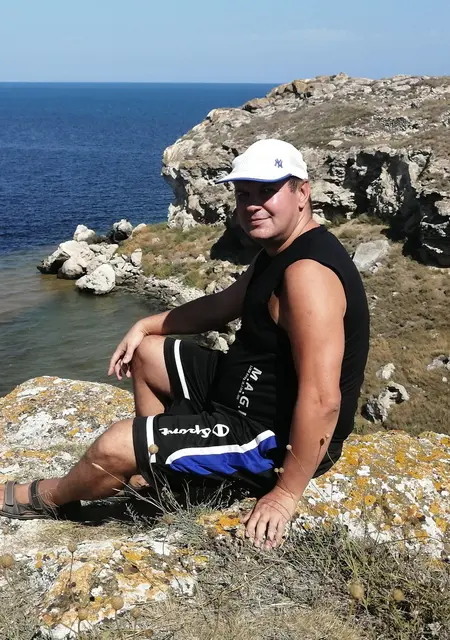 Я Петр, 34, из Нижнего Новгорода, ищу знакомства без обязательств