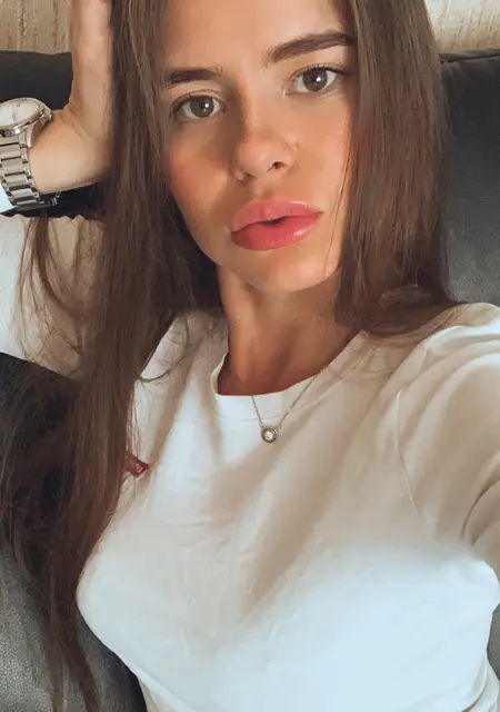 Наташа из Тюмени, ищу на сайте знакомства на одну ночь