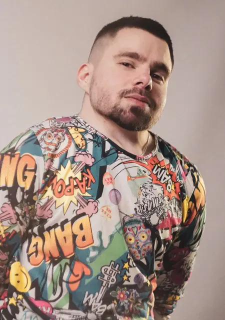 Серёжа з Кременчука, мені 31 років, познайомлюсь для вірт