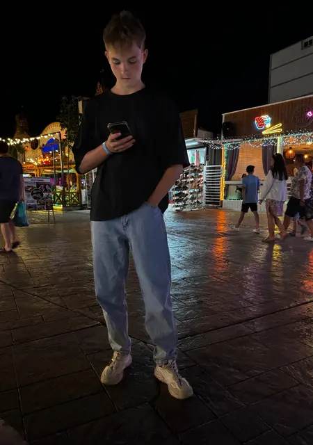 Skazochnik из Вологды, мне 20, познакомлюсь на одну ночь