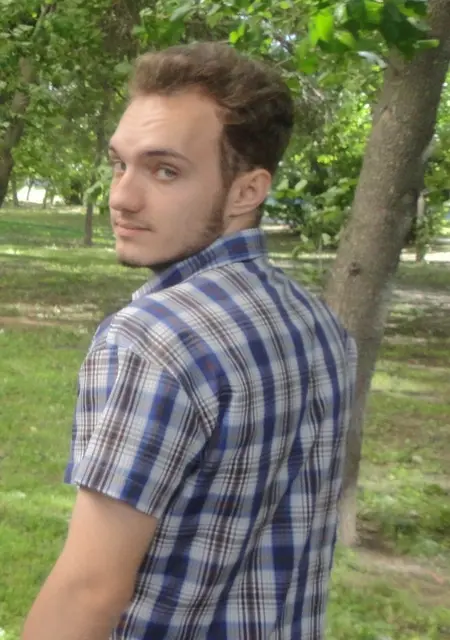 Я Валентин, 26, знакомлюсь без обязательств в Орске