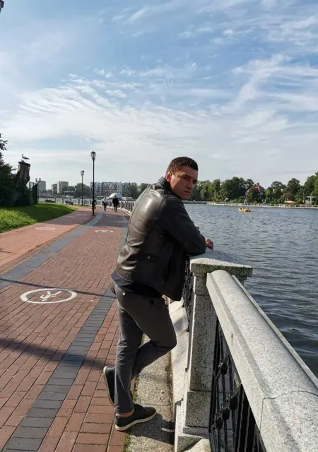 Я Игорь, 41, из Орла, ищу знакомство для постоянных отношений