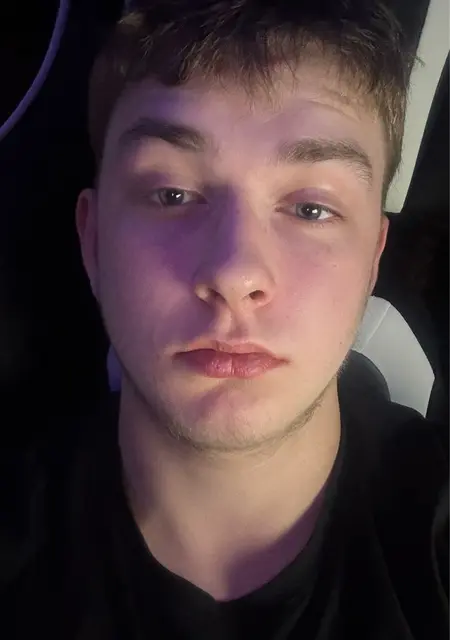 Я Александр, 20, знакомлюсь без обязательств в Хабаровске