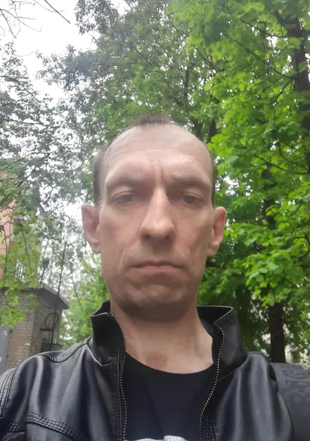 Я Дмитрий, 48, знакомлюсь без обязательств в Твери