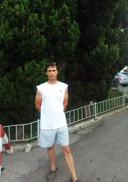 Я Хельг, 58, из Краснодара, ищу знакомства без обязательств