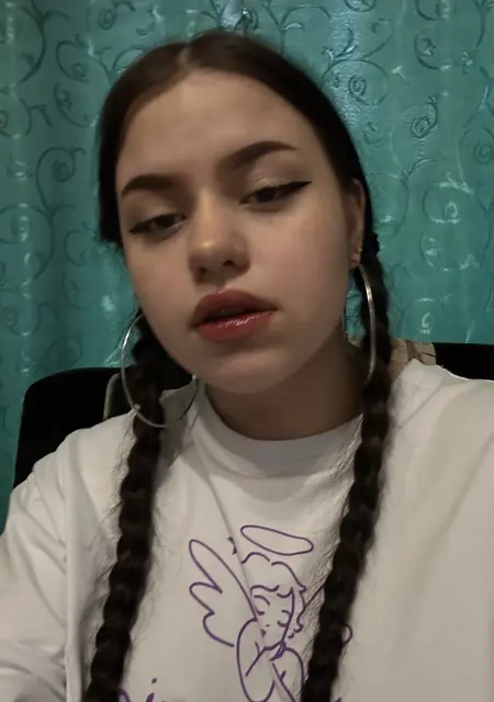 Я Maria, 20, из Тулы, ищу знакомство для приятного времяпровождения