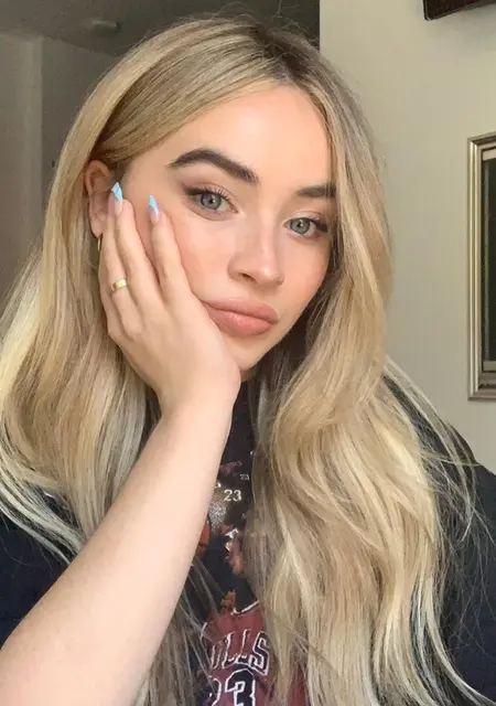 Мария из Северска, ищу на сайте знакомства на одну ночь