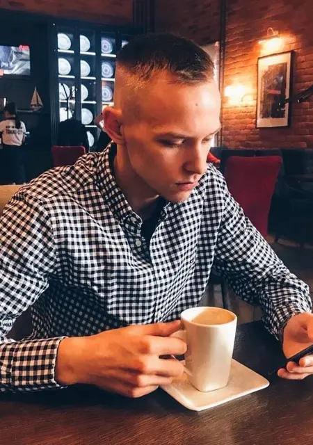 Я Максим, 25, из Вологды, ищу знакомство для общения