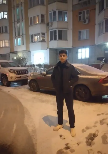 Я Мага, 21, из Мытищ, ищу знакомства без обязательств