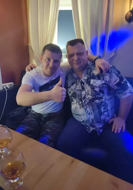 Тёма из Ногинска, ищу на сайте знакомства на одну ночь