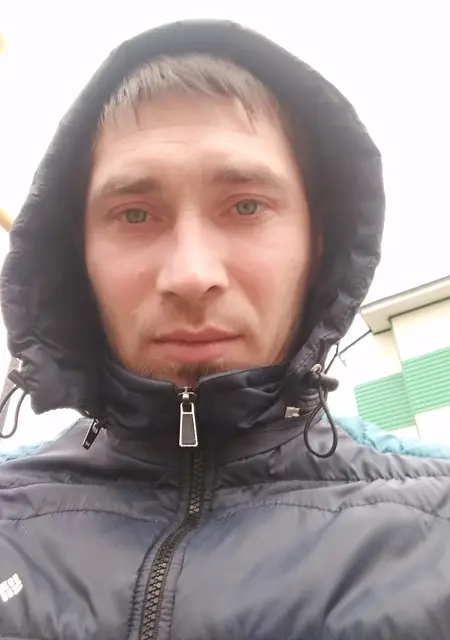 Ильнур из Вятских Полян, мне 37, познакомлюсь на одну ночь