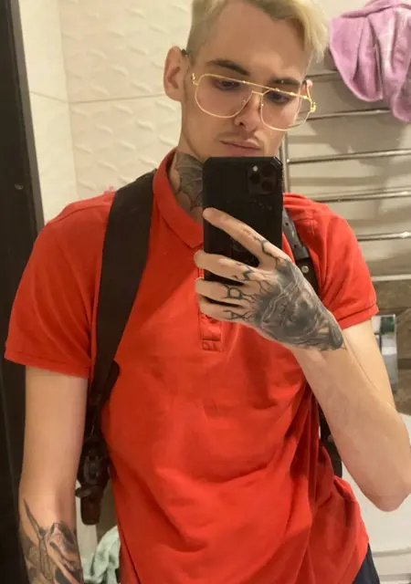 Влад из Ярославля, мне 29, познакомлюсь для приятного времяпровождения