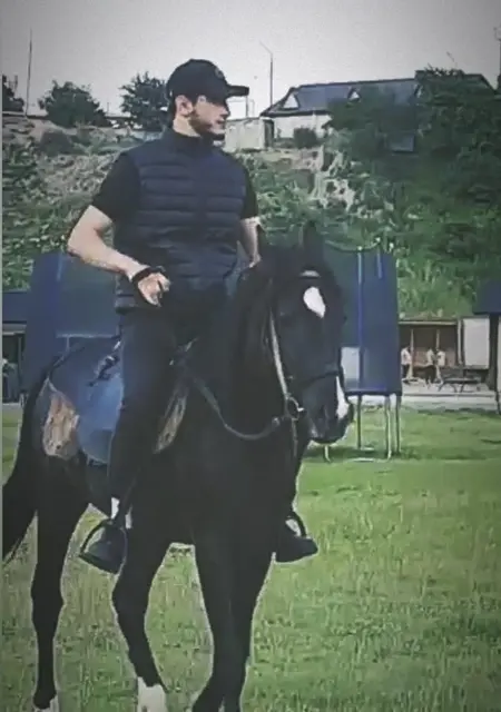 Кемал из Черкесска, ищу на сайте общение