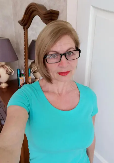 Я Жукова Оля, 63, знакомлюсь для постоянных отношений в Астане