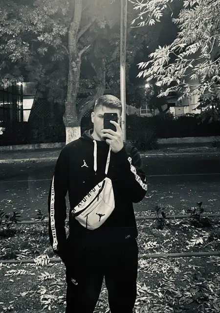 Borzoy из Анапы, ищу на сайте знакомства на одну ночь