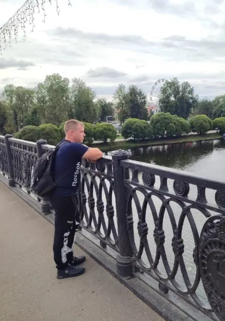 Я Сергей, 32, знакомлюсь без обязательств в Великих Луках